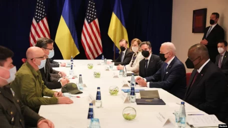 Байден встретился в Польше с руководством Украины