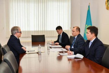 Перспективы развития сотрудничества с Израилем обсудили в МИД Казахстана