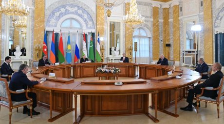 ​Президент Касым-Жомарт Токаев принял участие в неформальной встрече глав государств СНГ
