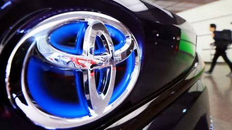 Toyota запустит линейку электромобилей c запасом хода в 1 тыс. км в 2026 году