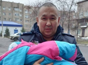 В Петропавловске женщина отдала полиции свою трёхмесячную внучку