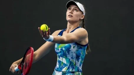 Елена Рыбакина вышла в финал турнира WTA 500 в Австралии
