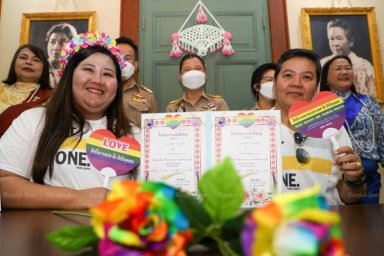Правительство Таиланда поддержало признание однополых браков