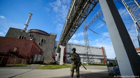 Столтенберг предупредил об угрозе ядерной катастрофы на Запорожской АЭС
