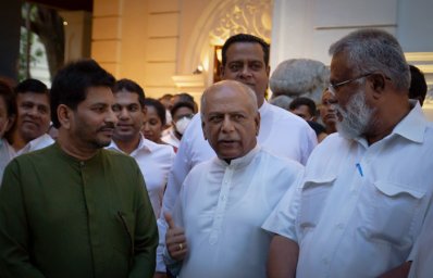 Премьер-министром Шри-Ланки стал Динеш Гунавардена