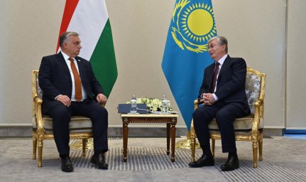 Глава государства провел встречу с Премьер-министром Венгрии Виктором Орбаном