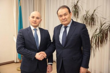 Глава МНЭ встретился с Президентом Тюркского инвестиционного фонда Багдадом Амреевым