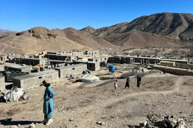 Казахстан передал гуманитарную помощь пострадавшим от землетрясения в Афганистане
