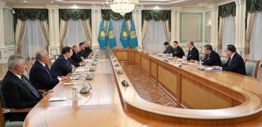 Касым-Жомарт Токаев провел встречу с членами Совета глав правительств СНГ
