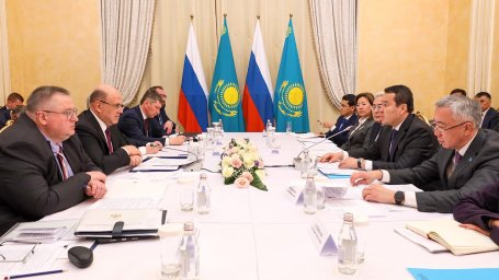 Вопросы сотрудничества Казахстана и России обсудили Алихан Смаилов и Михаил Мишустин