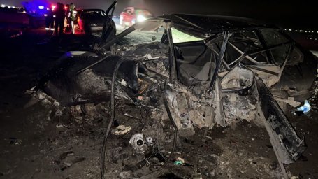 В Атырауской области нарушитель ПДД спровоцировал аварию на трассе: один человек погиб