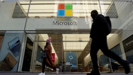 СМИ узнали о планах увольнений более 10 000 сотрудников Microsoft