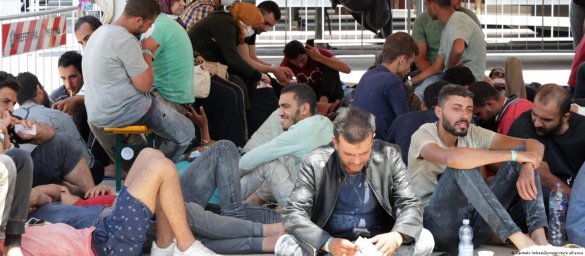 В Италии объявлен режим ЧП из-за наплыва мигрантов