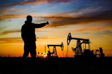 Цена нефти Brent превысила $120 за баррель после слабого снижения накануне