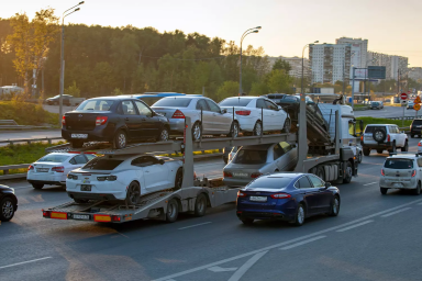 Где выгоднее покупать автомобили — в Казахстане или за границей?