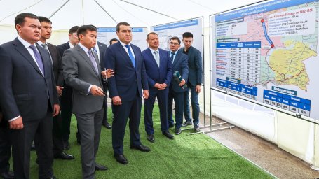 Алихан Смаилов ознакомился с ходом реконструкции участка автодороги «Нур-Султан – Алматы»