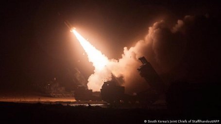 Южная Корея и США запустили восемь ракет в ответ на испытания КНДР