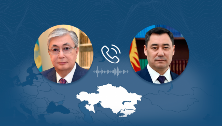 Касым-Жомарт Токаев провел телефонный разговор с Президентом Кыргызстана Садыром Жапаровым