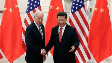 Bloomberg сообщил о возможном разговоре президента США и председателя КНР 28 июля