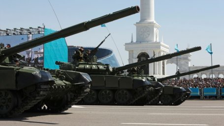 В Казахстане больше военного бюджета, ВВС и самих военных, чем в любой другой стране ЦА