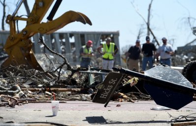 Обрушившиеся на юг США торнадо унесли жизни 26 человек