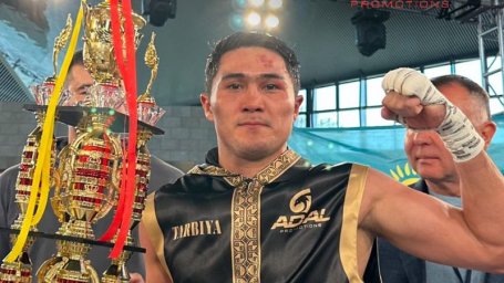 Казахстанский боксер признан лучшим по версии WBO