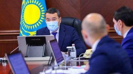 Алихан Смаилов провел заседание Госкомиссии по модернизации экономики