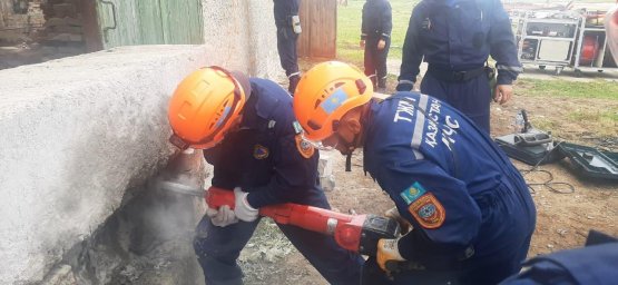 Спасатели МЧС РК участвуют в специальных учениях "Скала-2023" в Республике Беларусь