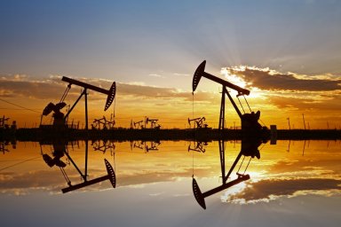 Нефть подешевела до минимума с начала месяца