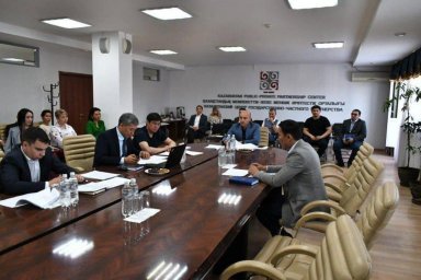 Министр национальной экономики РК Алибек Куантыров посетил Казцентр ГЧП в Нур-Султане