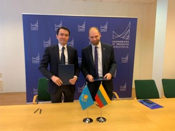 Казахстан и Литва прорабатывают открытие прямого авиасообщения между странами