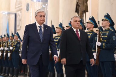 Касым-Жомарт Токаев встретил Виктора Орбана в Акорде