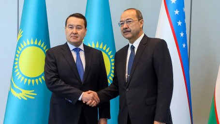 Главы правительств Казахстана и Узбекистана провели переговоры в Ташкенте